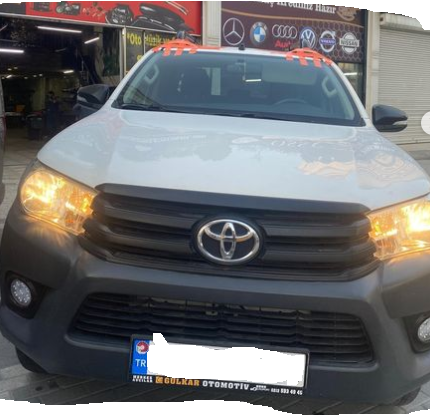 TOYOTA HİLUX ÖN KROM KORUMA