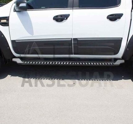 Mitsubishi L200 Dakar Yan Basamak Siyah V1 Işıksız 2006-2015 Arası